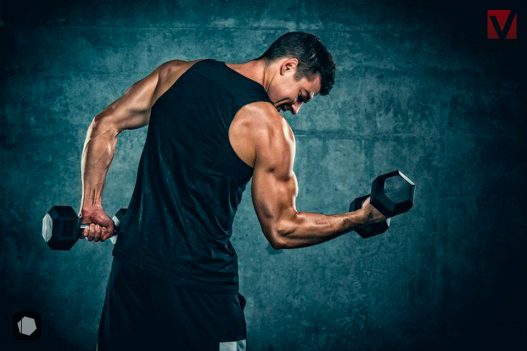 entrenamiento-con-mancuernas-vitalmente-magazine
