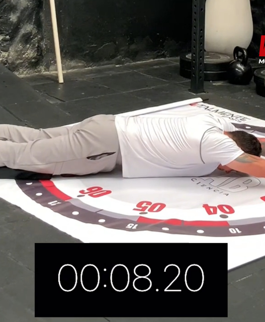 Challenge Desafío de rueda abdominal con plancha para core.
